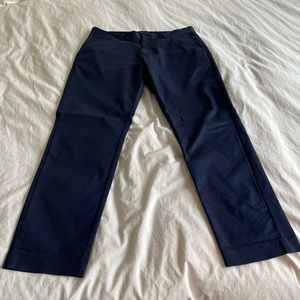Banana Republic navy blue pants.  Size 32x30.